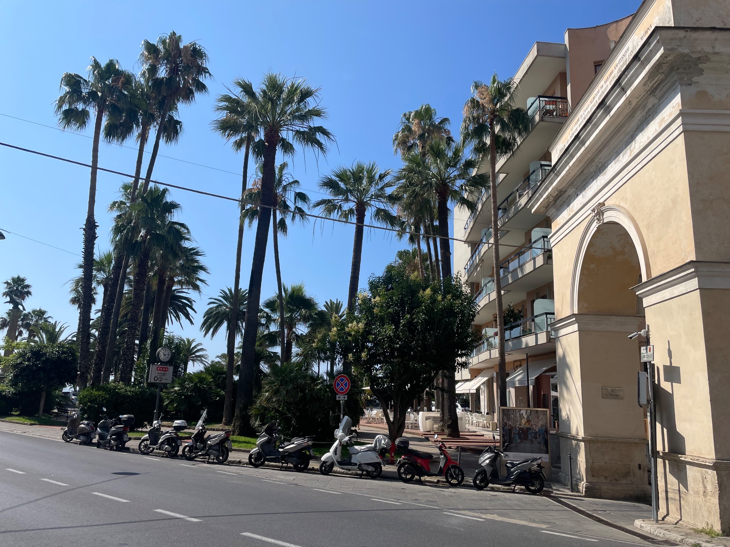 Finale Ligure 🐠🌴🐚
