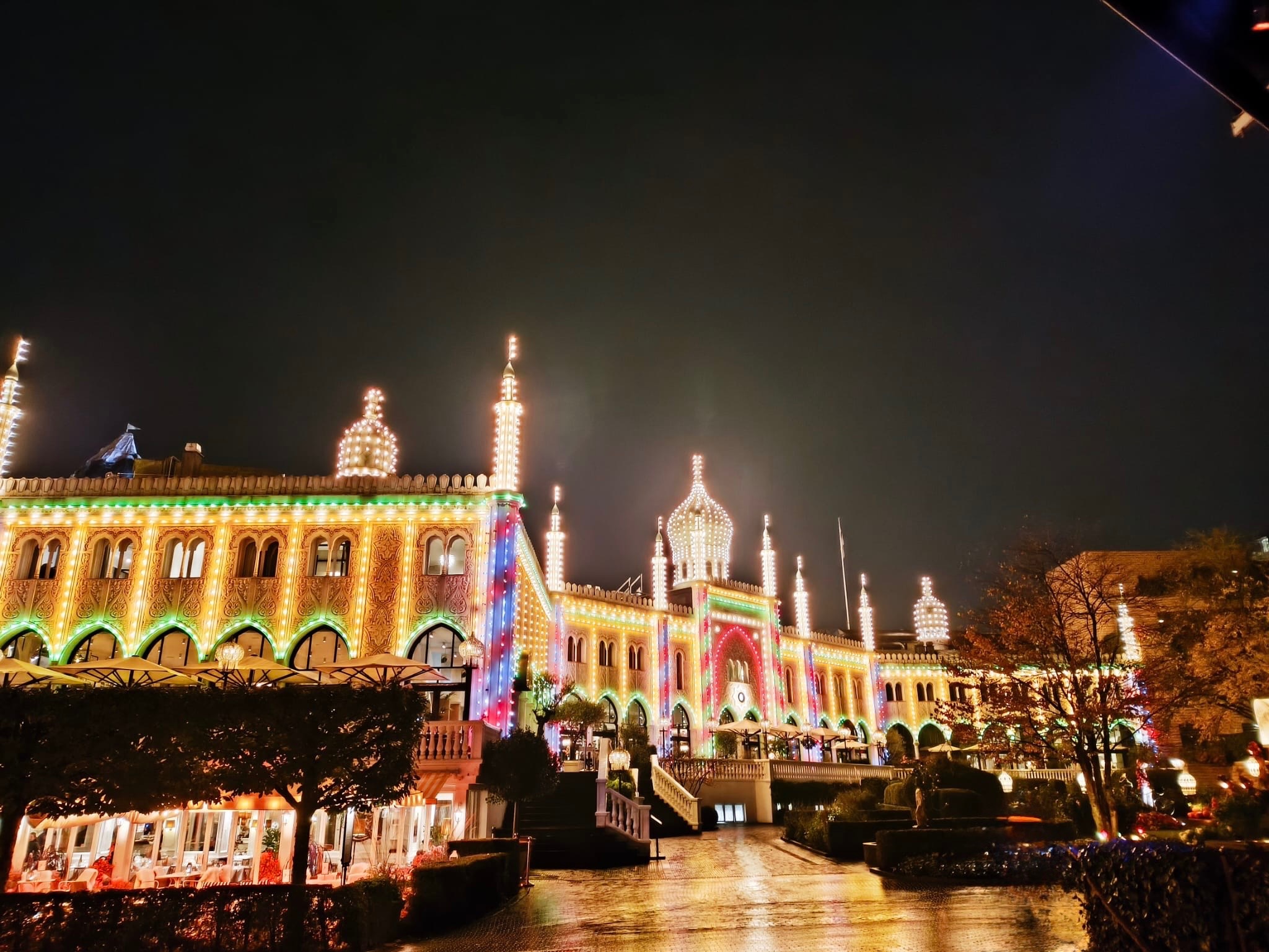 Tivoli (Kopenhagen) Vergnügungs- und Erholungspark in Kopenhagen, Dänemark