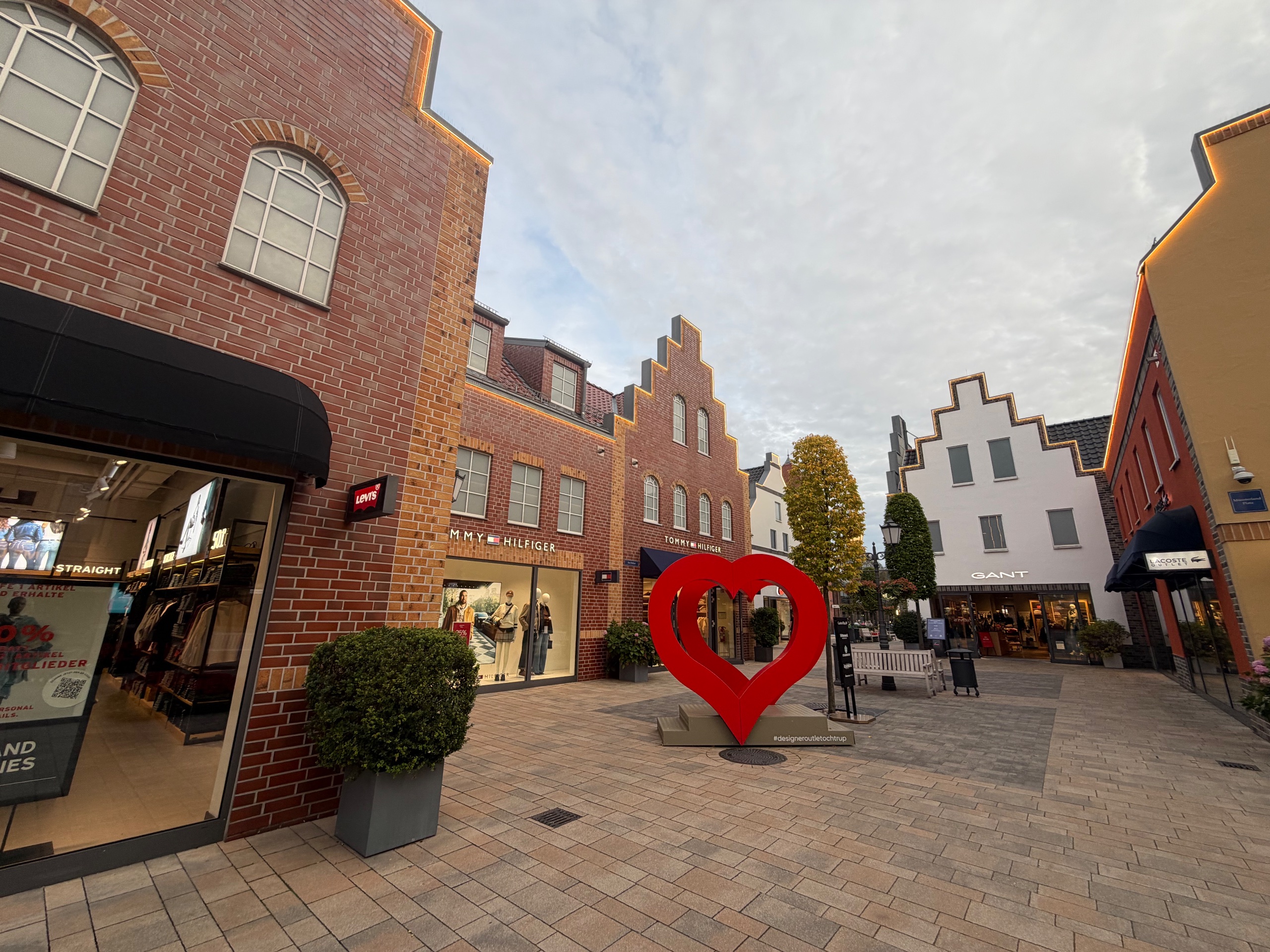 Designer Outlet Ochtrup💯
