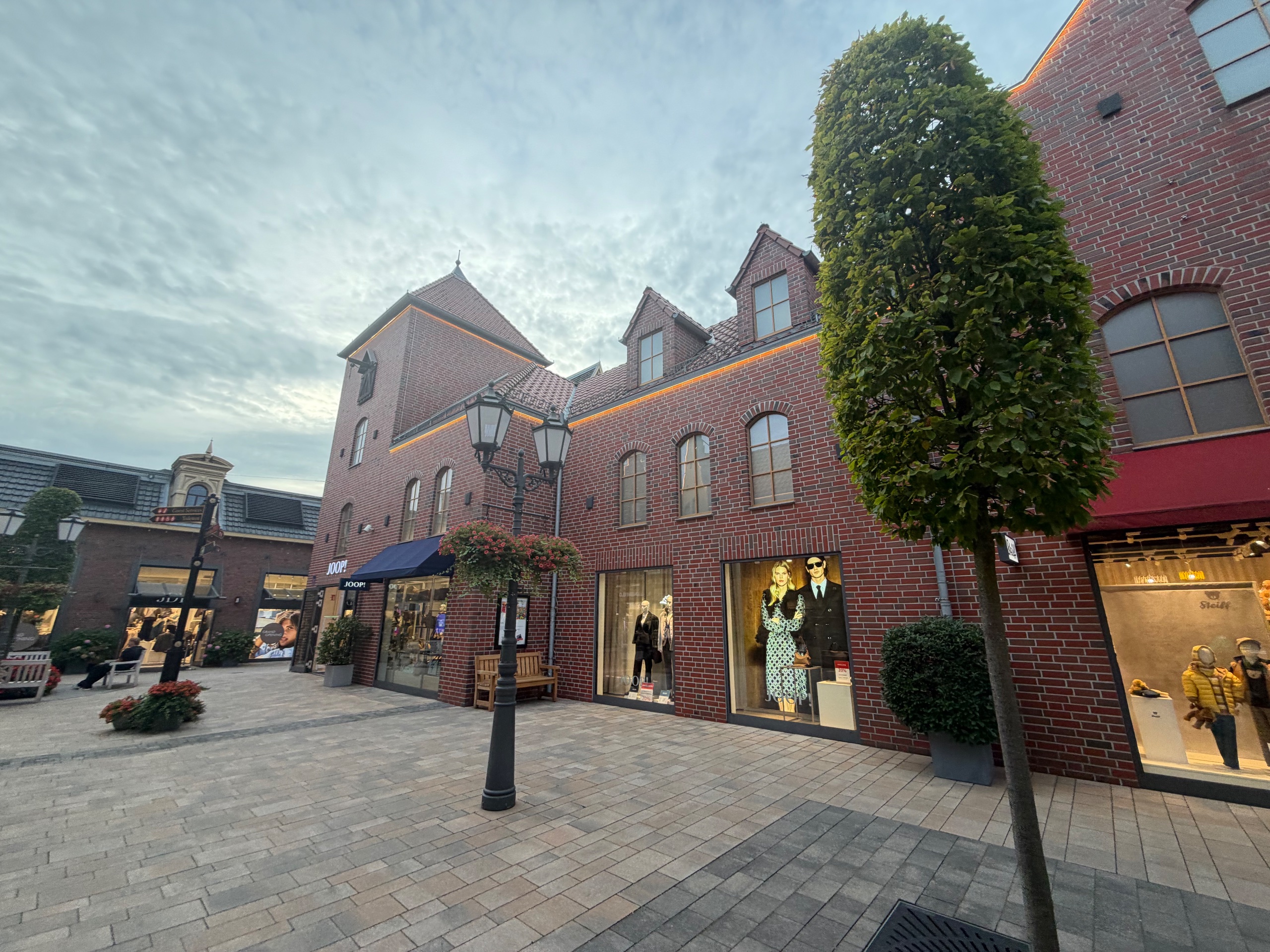 Designer Outlet Ochtrup💯