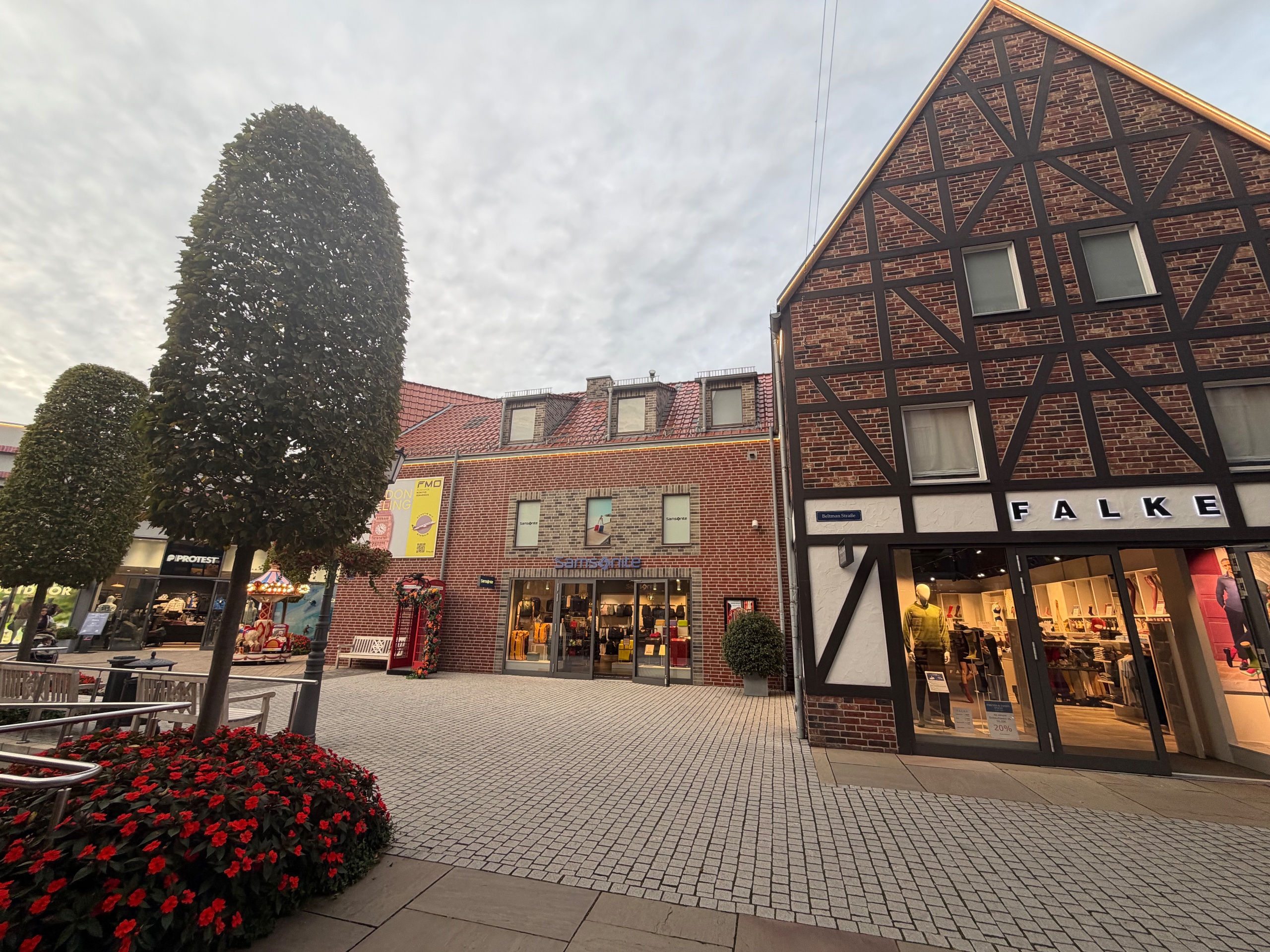 Designer Outlet Ochtrup💯